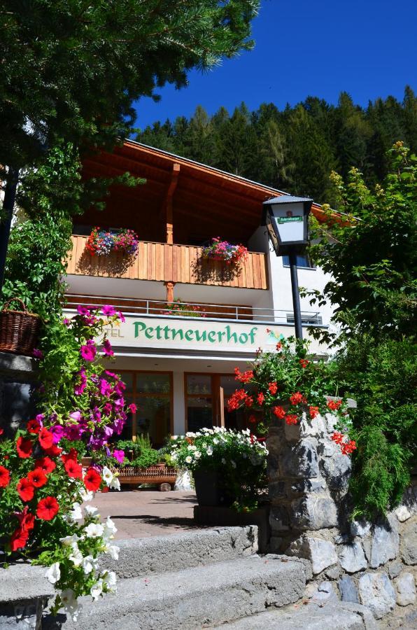 Hotel Pettneuerhof Pettneu am Arlberg Exterior foto