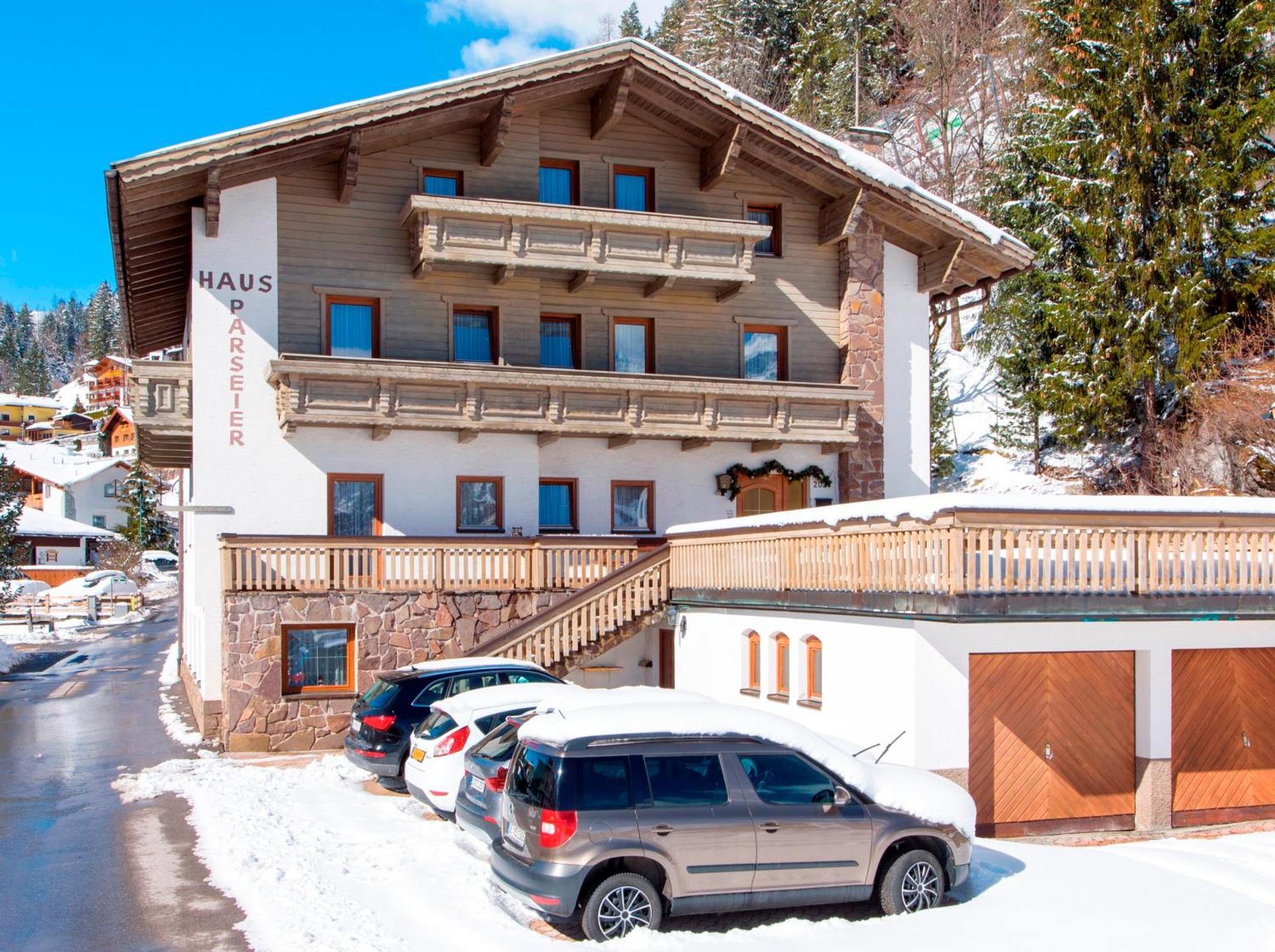 Hotel Pettneuerhof Pettneu am Arlberg Exterior foto